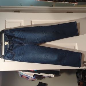 Upwest All Day High Rise Slim jeans